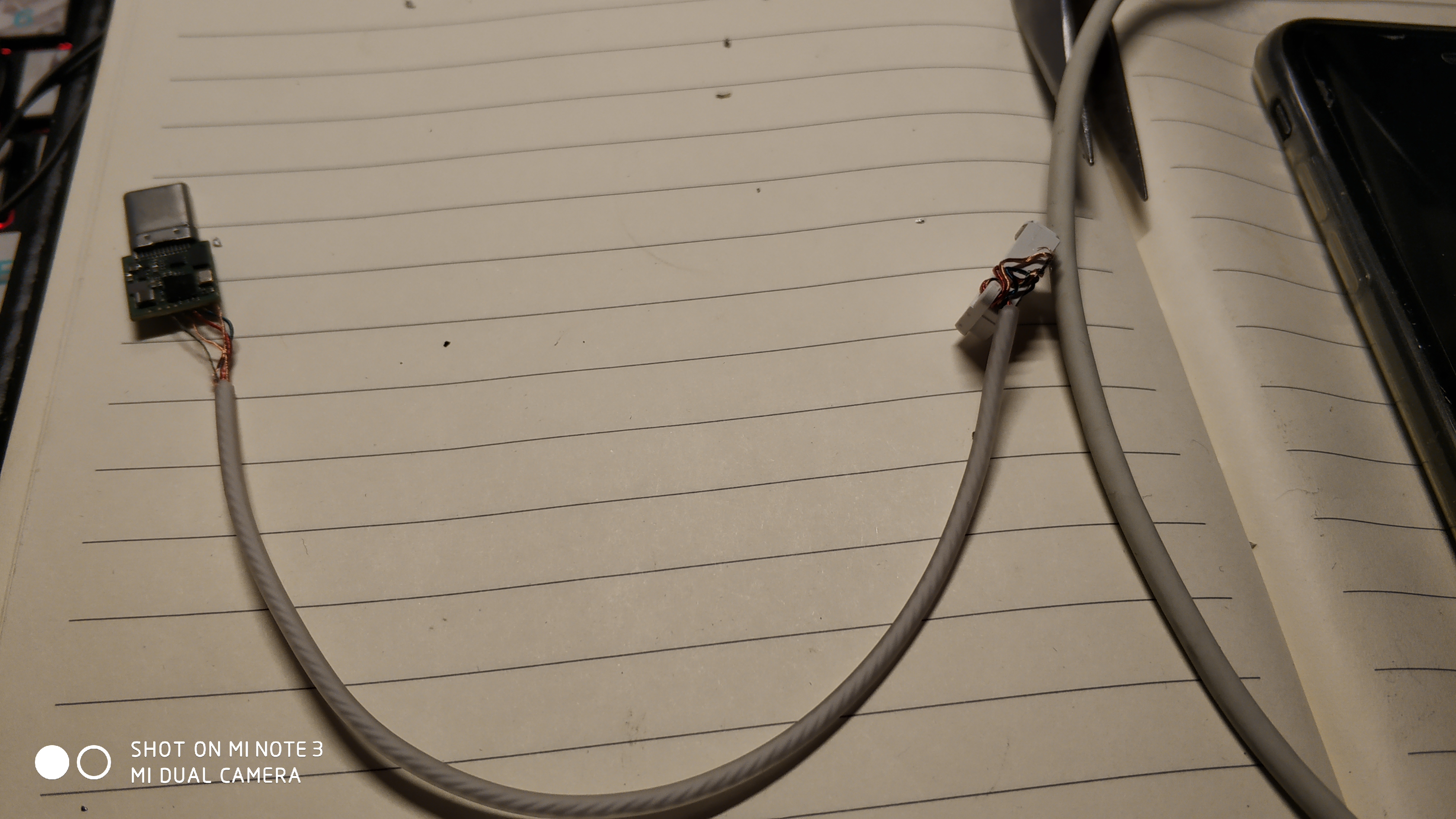 type-c口耳机怎么连vivo手机,type-c接口可以边充电边插耳机吗