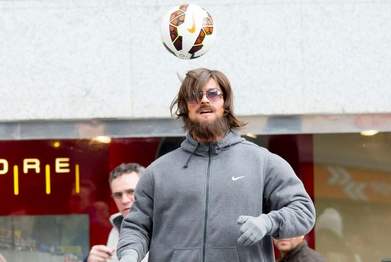 花滑选手表演赛,花滑世界冠军扮猪吃老虎