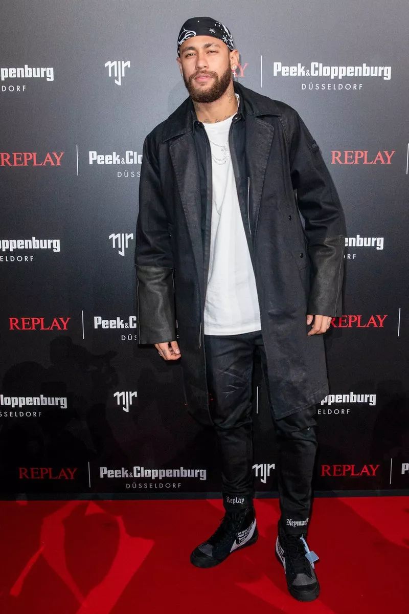 内马尔合影超模,175cm内马尔超模走红毯气场