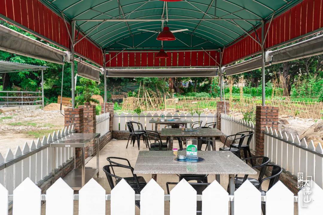 爆汁生炸乳鸽团购,月售肉鸽近7000只