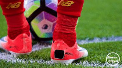 如何使足球鞋变得合脚,新足球鞋磨脚后跟处理4种方法