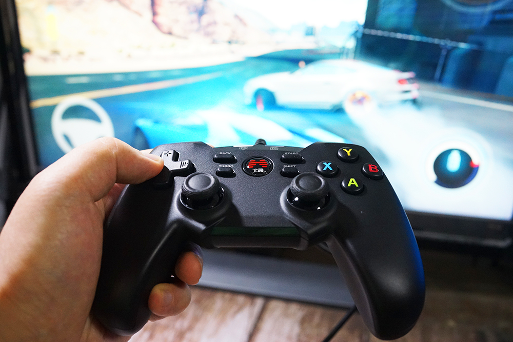 北通蝙蝠4手柄测试,北通游戏手柄蝙蝠2