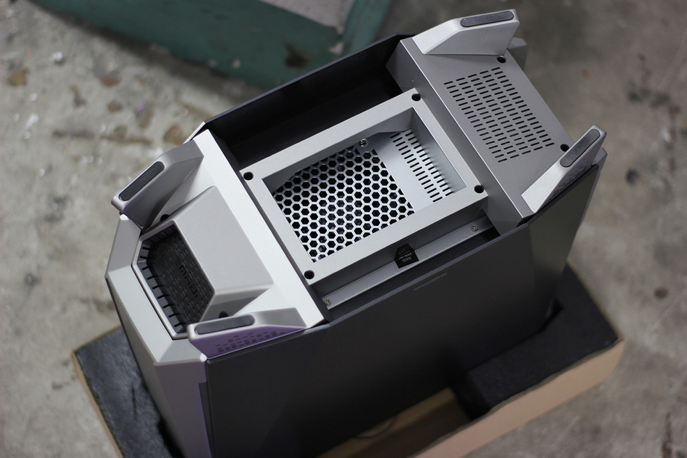 电竞新势力的显示器,七彩虹igame系列主机