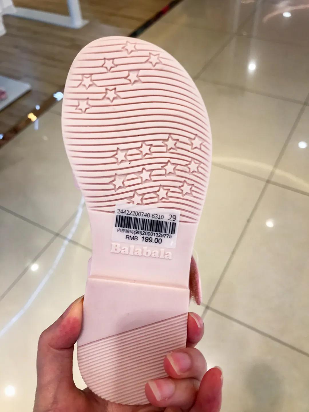 儿童哪一款凉鞋最好,哪个牌子的儿童凉鞋好穿推荐