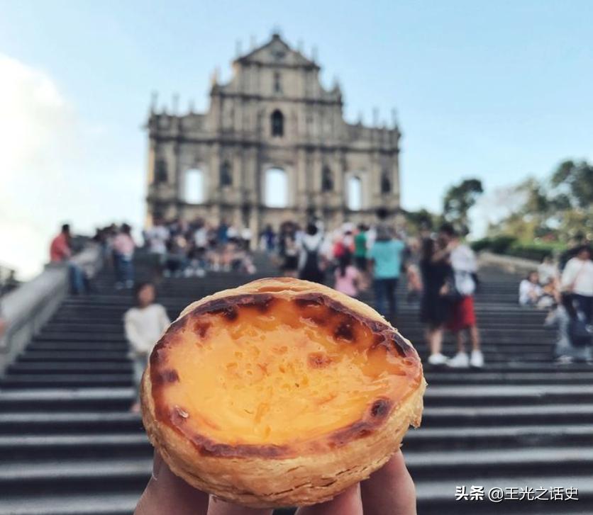 李嘉欣是汉族还是葡萄牙人,李嘉欣为什么是葡萄牙国籍