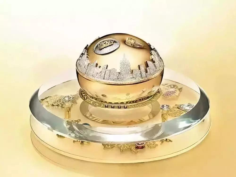 世界上最昂贵的东西是你的快乐,世界上最昂贵的东西就是你的快乐