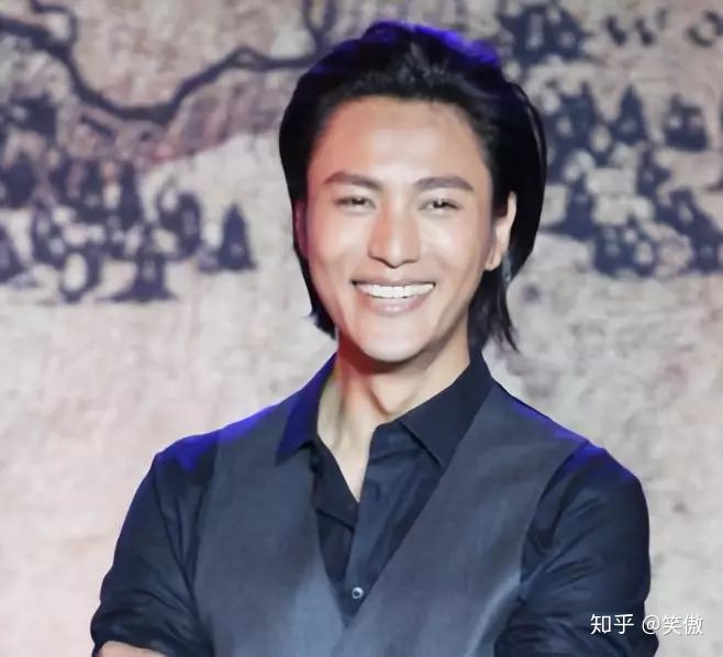 男生应该这样选择发型