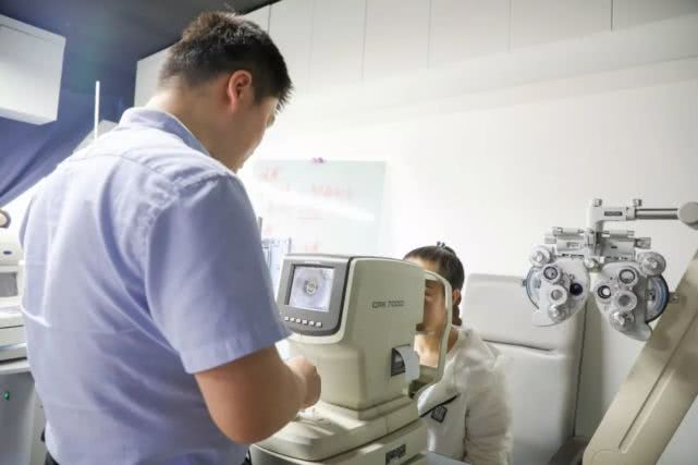 北京朝阳区潘家园眼镜店,潘家园哪家眼镜店最经济实惠又好