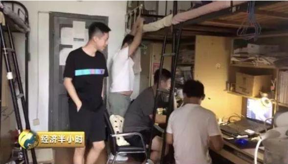 1999元的鞋第二天竟然卖到3万 (1999元的鞋第二天竟能卖到3万元)