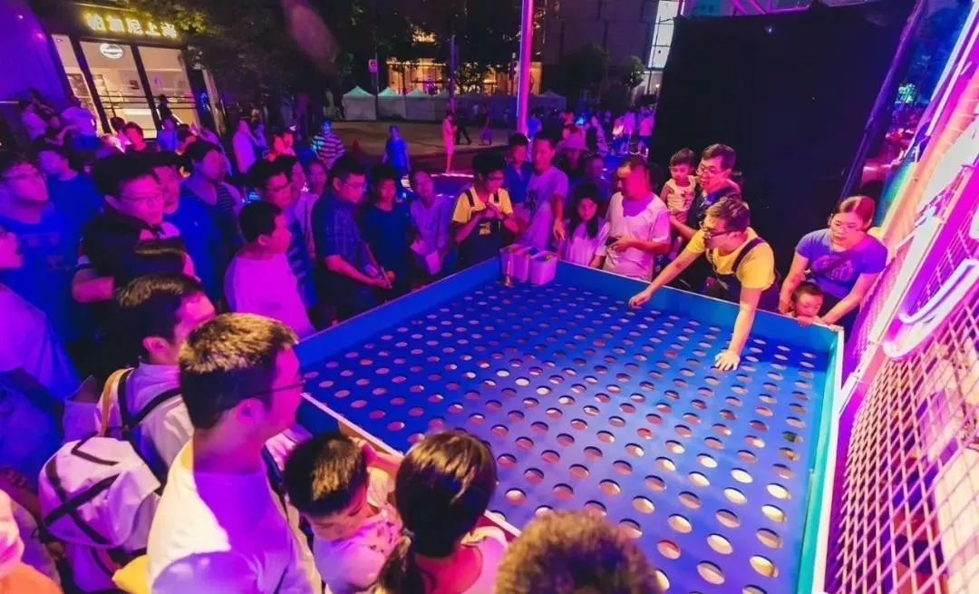 夜太美！这16个抓住“夜经济”红利的mall，已经玩嗨了