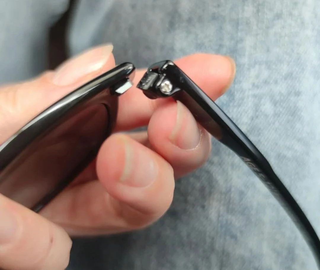 便宜又实用的儿童墨镜,买了个墨镜居然是双层