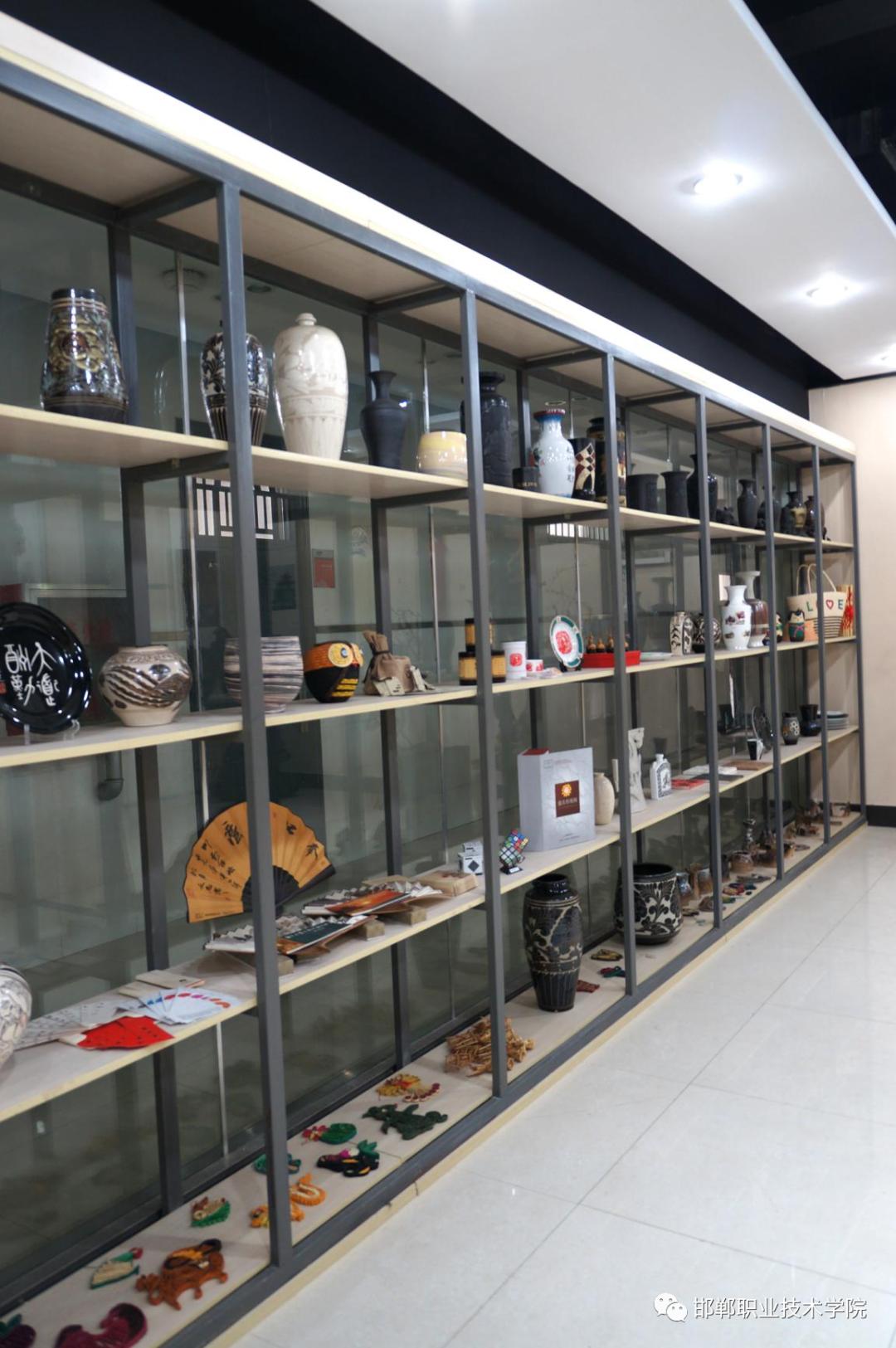 邯郸艺术职业学院简介,邯郸职业技术学院旅游与商贸系