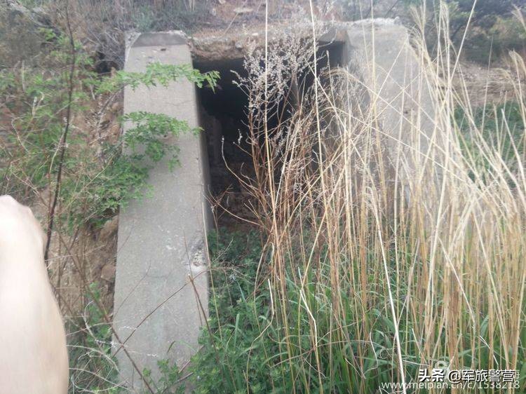 时隔多年老连长带老兵回归军营,三位老战友回忆当年军旅