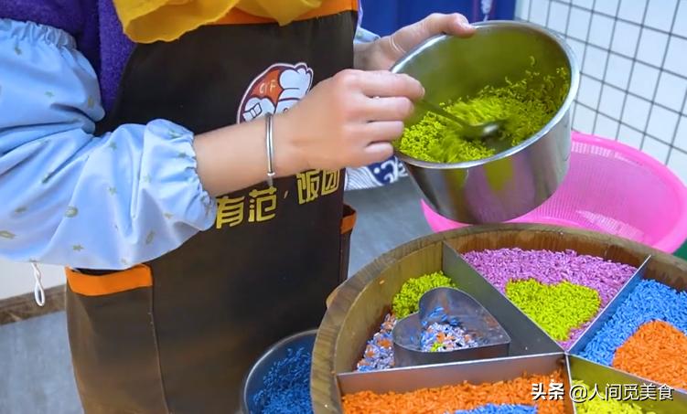 姐姐在广州摆摊卖糯米饭,福建卖糯米饭