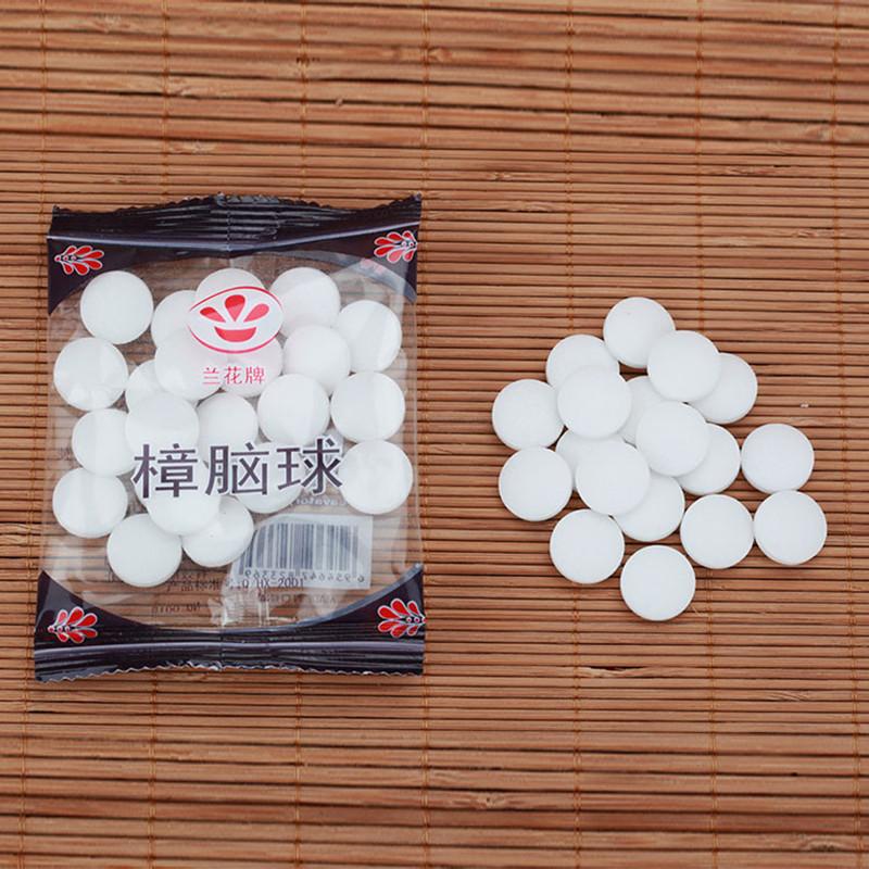 房间里很多虫子可以用樟脑丸吗,樟脑丸如何去除衣柜里的虫