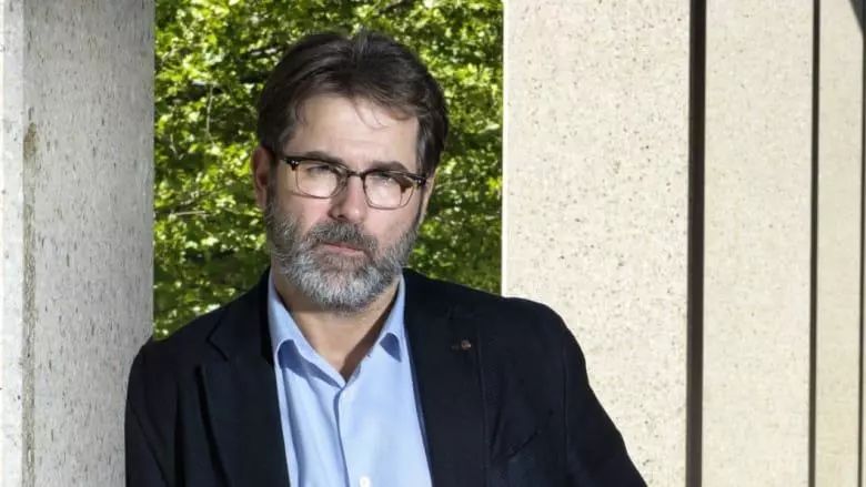 在跑步装备大卖的今天，著名压缩装备品牌SKINS竟然宣告破产