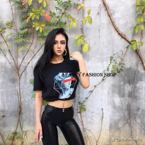 穿修身衣服显屁股大怎么办,臀部翘起没有假胯宽怎么穿才好看