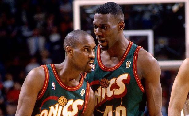 乔丹五大纪录季后赛8次50+,乔丹6个冠军含金量高吗