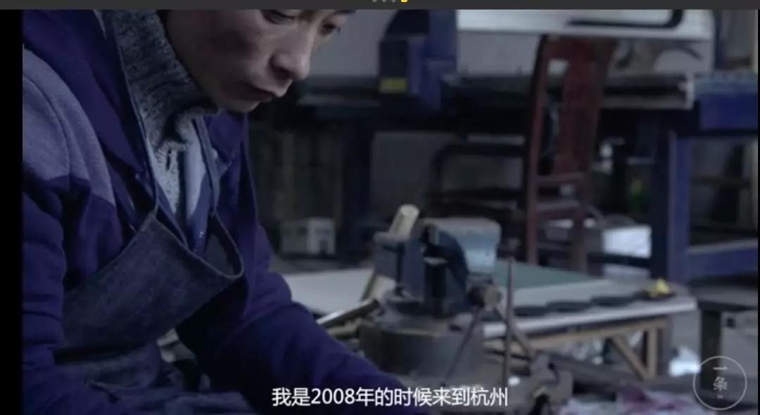 那些再也没有高潮的中年人们：年纪越大越觉得，快乐和悲伤都累