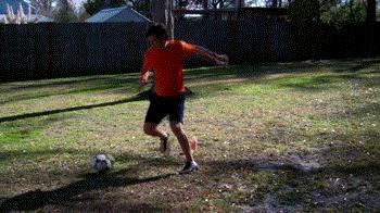 足球正脚左脚背射门教学,足球前锋技巧教学