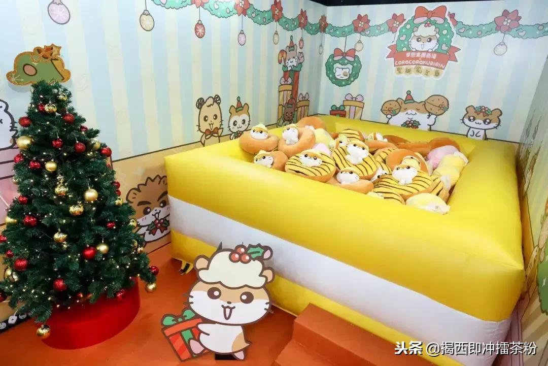 过分美丽！圣诞灯饰点亮香港：泰迪熊、比卡超、布丁狗陪你过圣诞