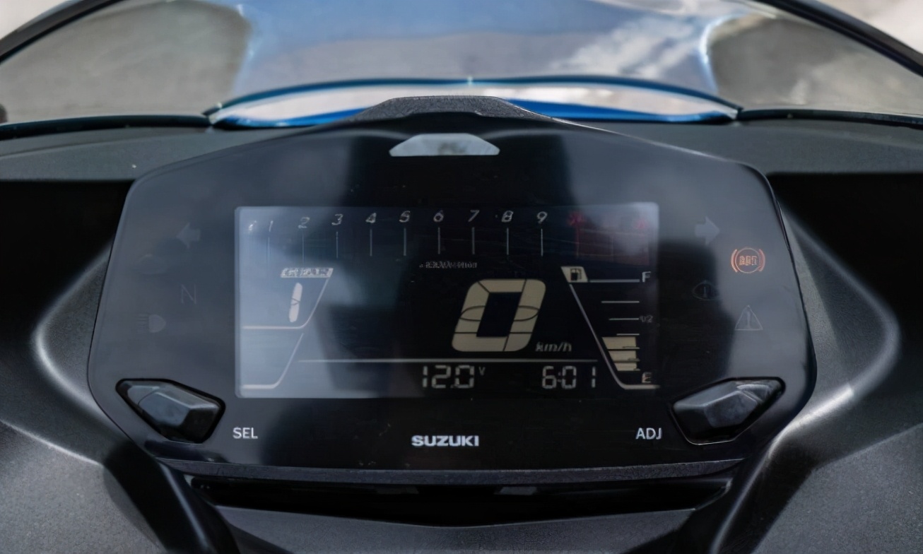 3.89万！铃木GIXXERSF250台湾省发布，何时来大陆？