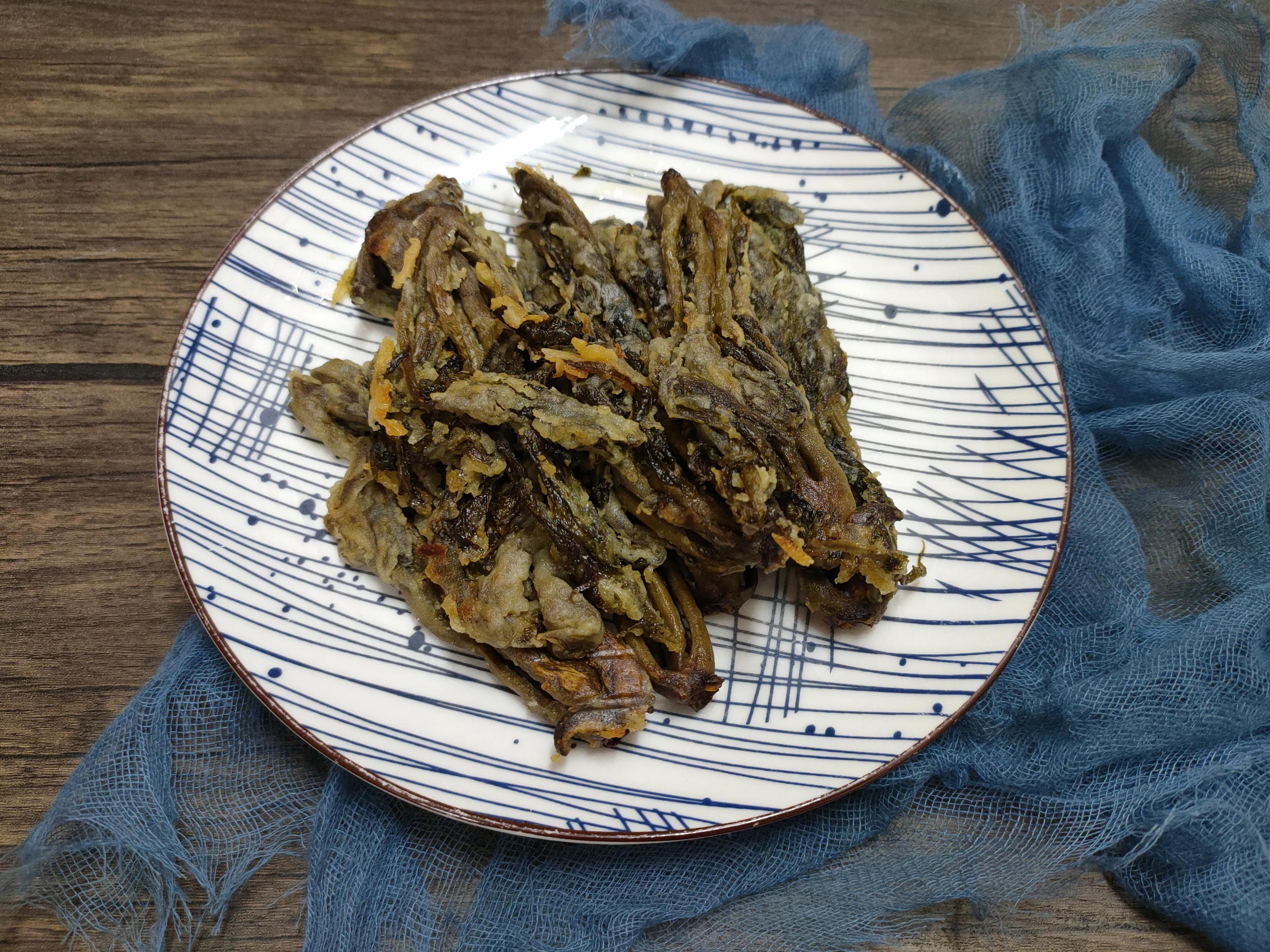 清明节香椿芽,炸风干香椿芽的做法