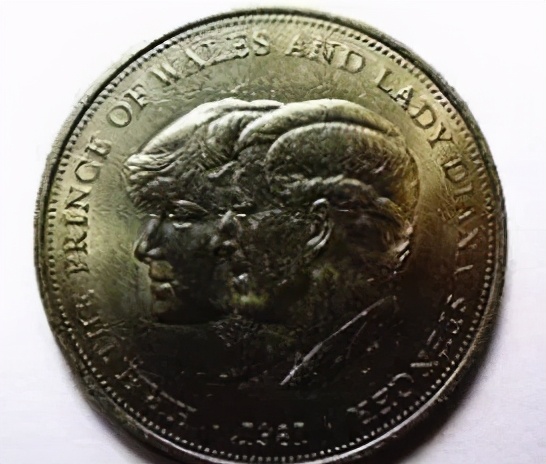 带你一次性穿越时空，这些货币做到了