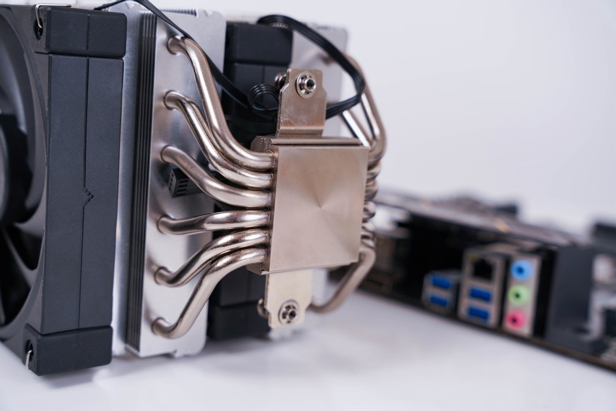 两千元以内的高性价比电脑主机,2020年中端电脑主机推荐