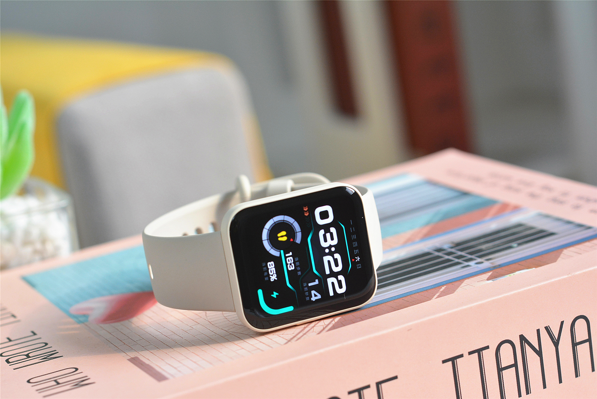 redmiwatch2怎么连苹果手机,redmiwatch2有什么样的功能