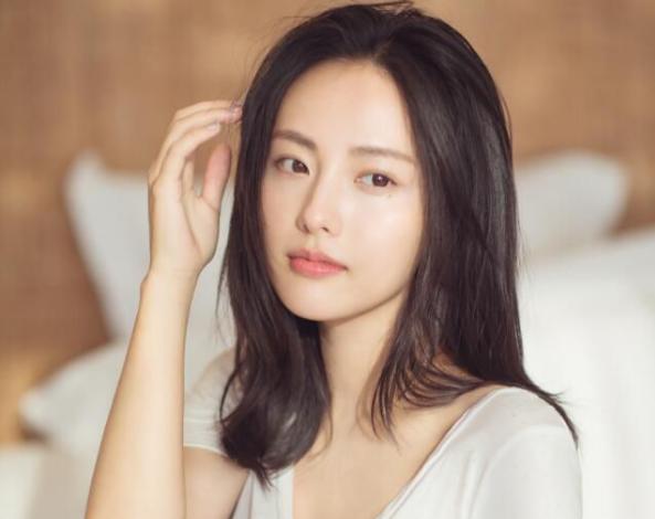 她们惊艳世人,她们惊艳了时光书籍