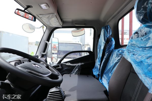 云内德威d25轻卡,云内d25发动机配法士特8挡轻卡