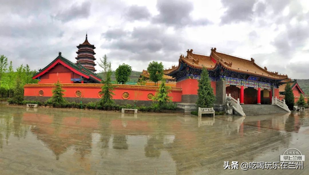 西固金城公园二期玻璃栈道,西固金城公园9d玻璃桥