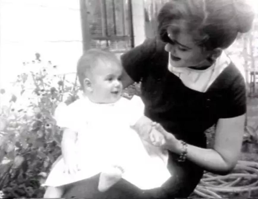 世界第一女超模吸毒 (世界第一超模吸毒)