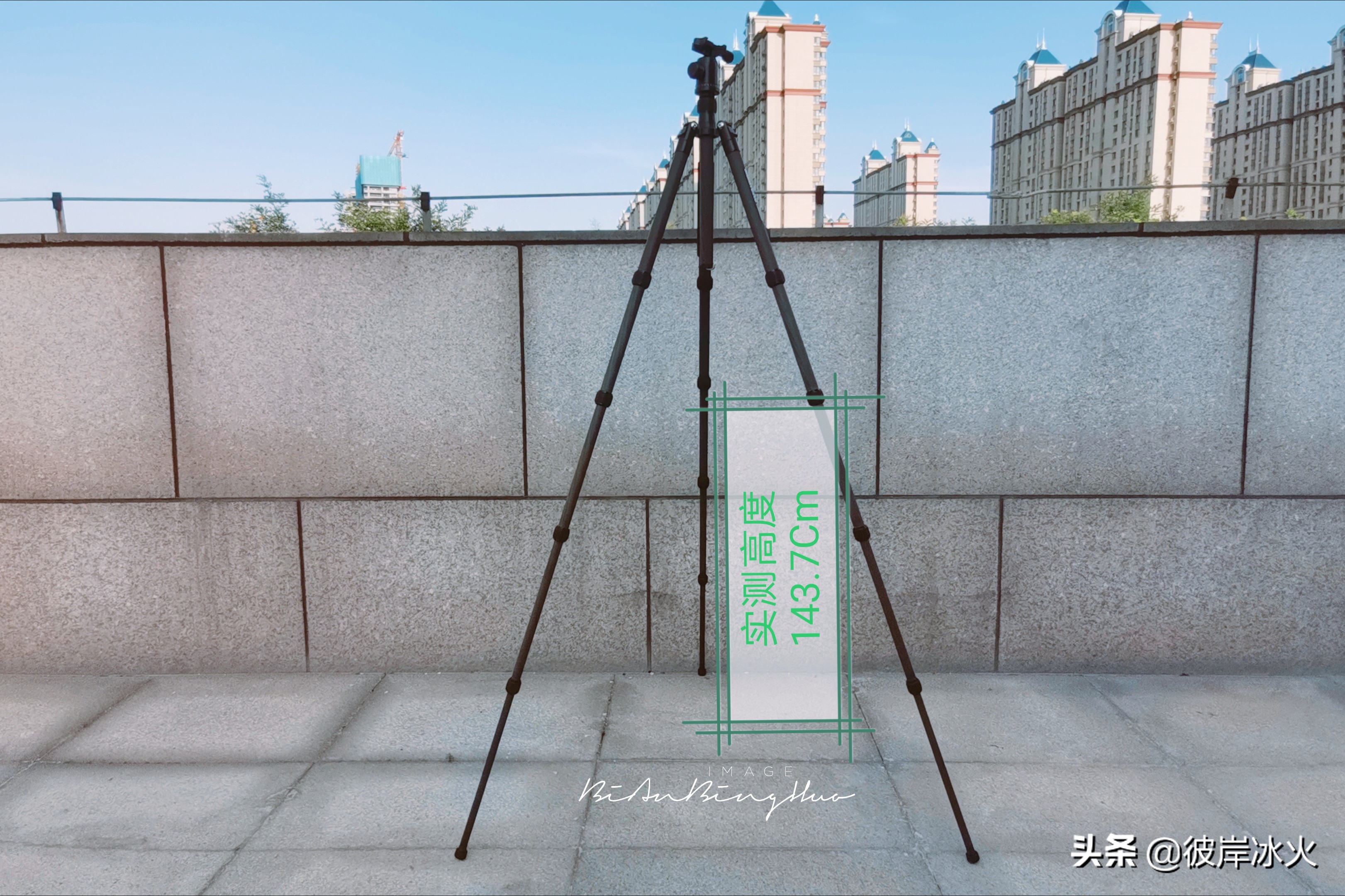 哪种便携式的摄影三脚架好,摄影器材三脚架怎么用