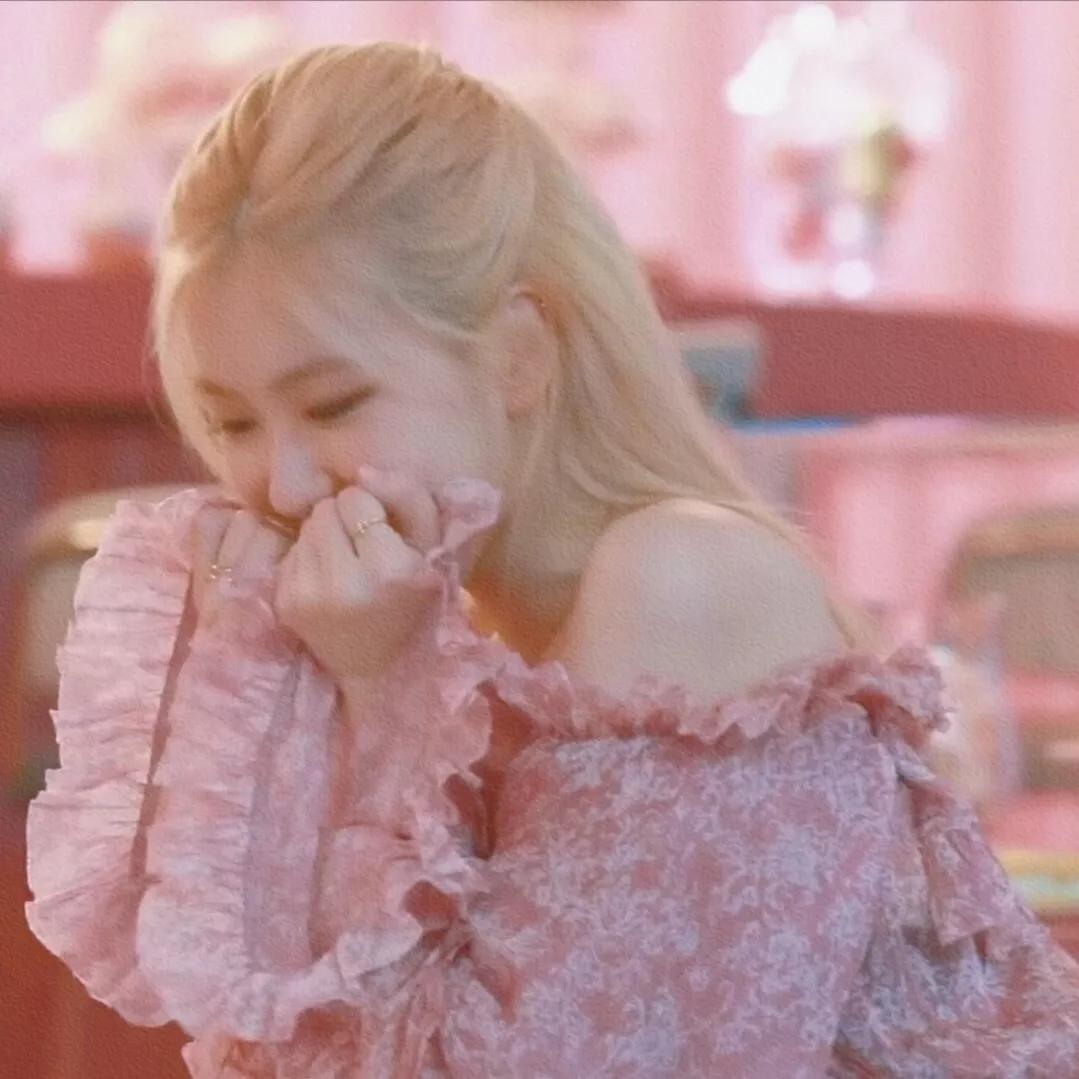 rose朴彩英超仙头像,朴彩英氛围感头像