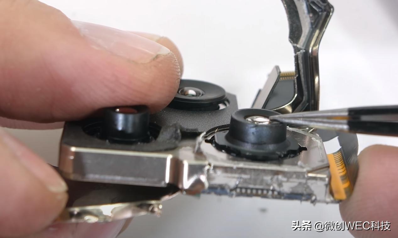 iphone13pro三倍长焦拆解,iphone13pro边框拆解