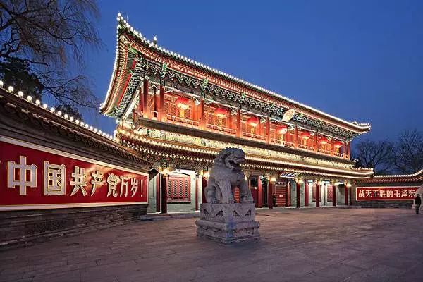 除了充公交卡,你对“红旗”一无所知!