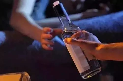 公安破获销售毒品案,贩卖毒品360克被抓