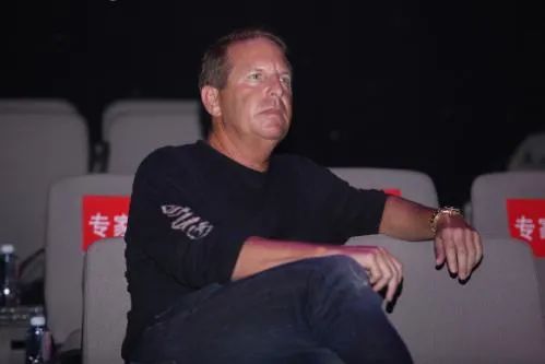 李玟富商夫又买豪宅，曾为李玟办亿元婚礼，结婚9年成宠妻狂魔