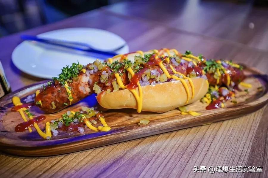 西南首家运动娱乐空间即将亮相成都339，解救年底聚会就靠它了