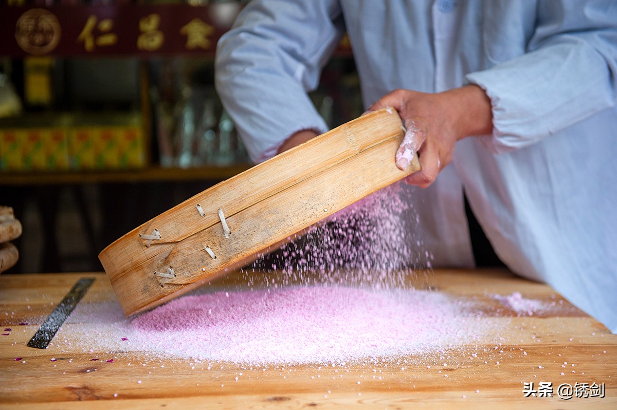 古代苏州状元必吃的糕点，只因寓意吉利，如今高考学生也抢着买