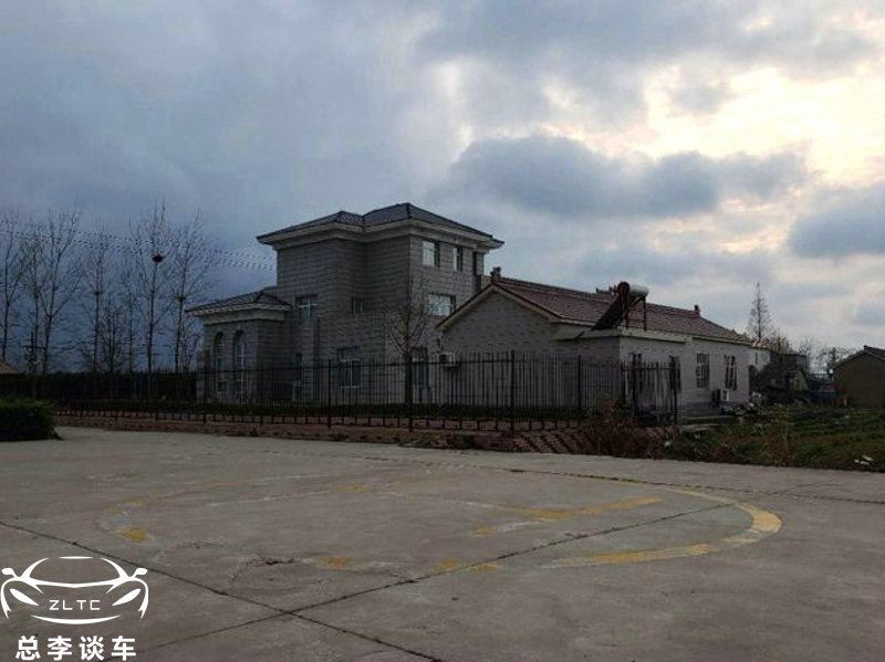 权健老板身价多少亿,权健老板劳斯莱斯