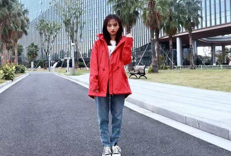 冲锋衣也要修身好看！红色才是最撩人的配色哦