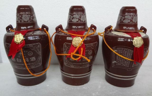 青花汾酒和老白汾有什么区别,青花汾酒和玻汾的主要区别是什么