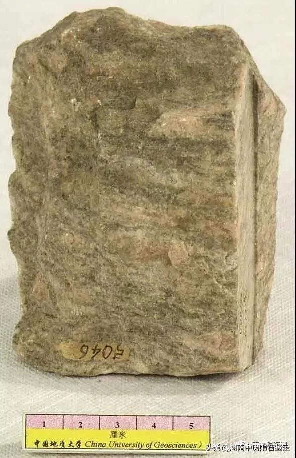 月球陨石与地球矿石的区别,月球陨石和矿石有什么区别