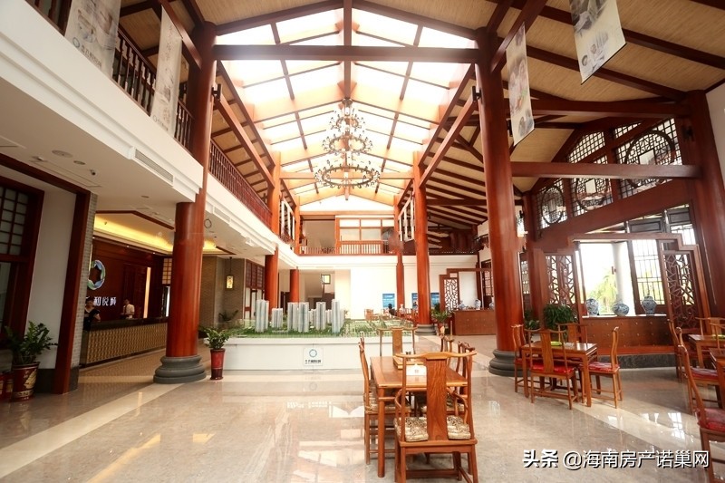 琼海与三亚哪个更宜居,琼海融创博鳌金湾怎么样