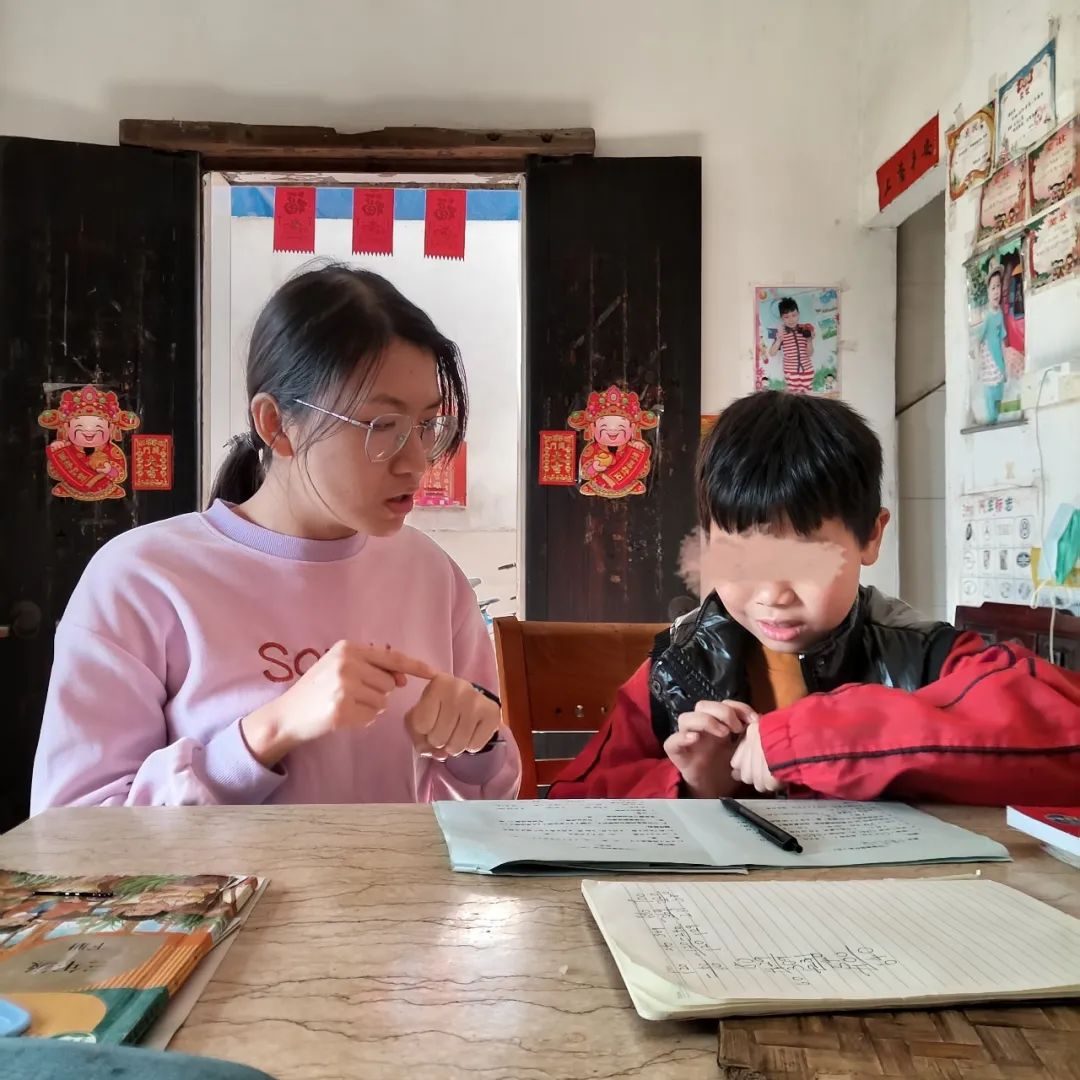 「星宇-助学服务」青苗课业互助计划：酸甜苦辣，不断成长