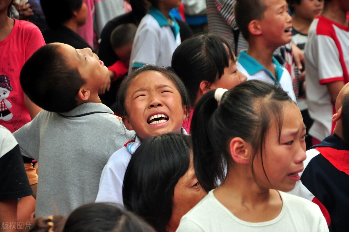 为什么女儿害怕结婚,12岁小女孩为什么会很害怕