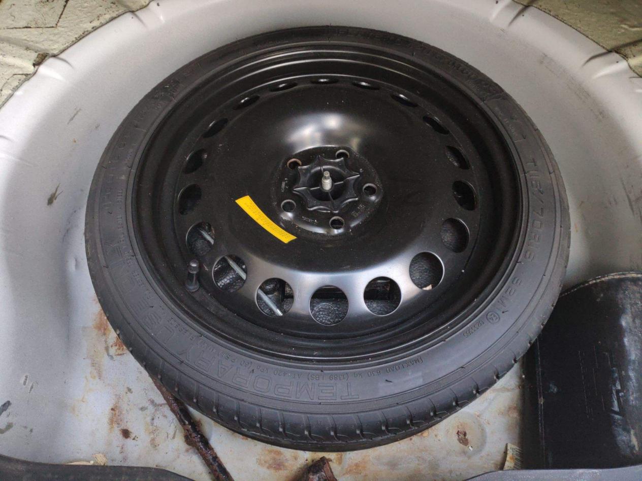 为何很多车都是非全尺寸备胎,怎样向4s店要全尺寸备胎